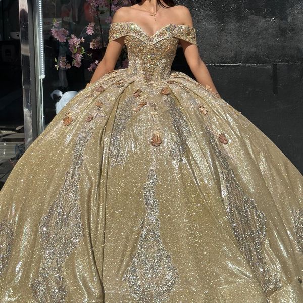 Vestidos de quinceañera brillantes con hombros descubiertos, sexys dorados, vestido de baile con apliques de flores con cuentas, 16 vestidos mexicanos de 15 años