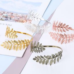 Gold Sier Geplated Grieks Romeinse Laurel Leaf Bracelet Armband bovenarm manchet Festival Festival Bridal Belly Dance Jewelry2860439