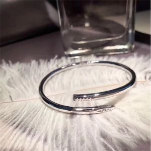 Gouden nagel armband 316L titanium stalen klassieke armband zilveren bruiloft inlay diamant vrouwen en mannen liefde sieraden cadeau aangepaste gepersonaliseerde paar armband nooit vervagen