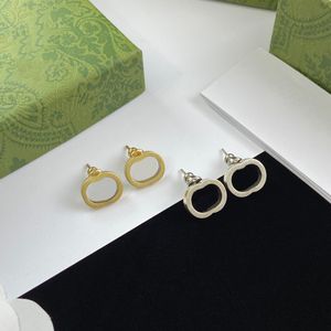 Pen de oro de oro para mujer Pendientes de diseñador de letras Girl Beautiful Brand Ear Anillo de orejas Joyas