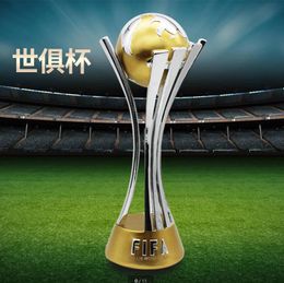 Goud verzilverde hars Club World Trophy Soccer Crafts Cup voetbalfans voor collecties en souvenirs Grootte 41,5 cm