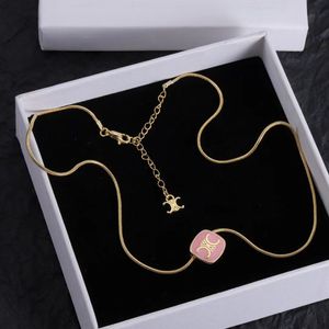 Gouden vierkante hanger kettingen ontwerper voor vrouwen Moissanite Snake Chain Sailormoon Letters liefde choker ketting bruiloft sieraden
