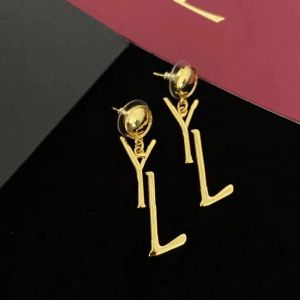 Gouden Stud Y oorbellen ontwerper voor mannen vrouwen hoepel oorbellen Stud brief oorbellen sieraden met geschenken Box Set Valentijnsdag geschenk verloving