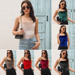 Petit gilet à bretelles en velours doré pour femmes portant des bas vintage européens et américains pour vêtements pour femmes