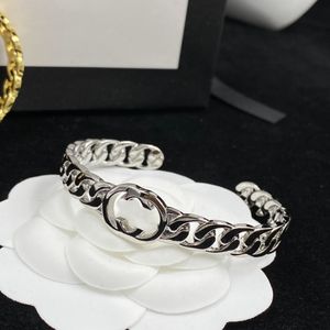 Bijoux en or pour femmes et hommes, Bracelet ouvert en titane et acier, bijoux de Couple avec lettres, de styliste, manchette, cadeaux