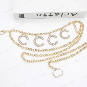Chaînes dorées ceintures pour femmes designer liens liens de la ceinture argentée accessoires de lettre de luxe Girls Diamond Pearl chaîne ceintures 346o