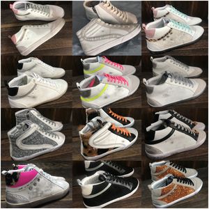 Golden Mens Femme Chaussures High Tops Mid Star Sneakers Italie Mode De Luxe Diapositives Goses Sequin Classique Blanc Do-old Dirty Designer Bottes Chaussures
