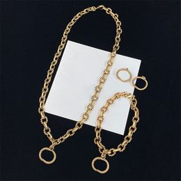 Gouden Ovale Vrouwen Charm Twisted Rope Chain Armbanden Holle Ornament Hanger Kettingen