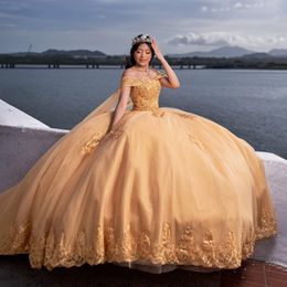 Golden Shinning Quinceanera jurken bloemen appliques korset roze van de schouder met cape ball jurk prinses jurk 15 Vestidos de