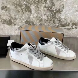 Nieuwe Casual schoen run schoen Luxe suède lopen Heren Dames sneaker Maat 35-44 plat gouden wit meisje Designer leer Lage tennisschoenen loafer sport trainer wandeling schoen cadeau