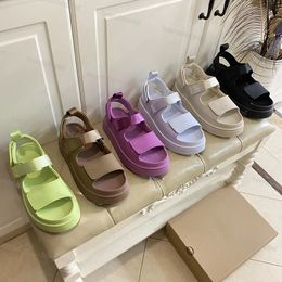 Goldenglow Designer Sandals Plateformes de femmes Sandale Pantoufles d'été Soft Soft Open Boed Furry Home Shoes Taille 35-40