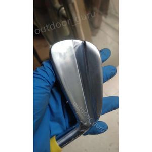 Clubs de golf Dernières version tout nouvel ensemble de fer 790 Irons Sier 4-9p R / S Flex Steel Shaft avec couvercle de tête La quatrième génération