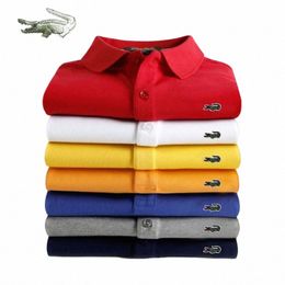 Golf Wear Men Summer Nuevo bordado de bordado de alta gama Polo para hombres Camiseta de manga corta de manga corta Top O3Gr#
