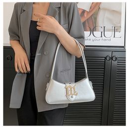 Buen bolso de diseñador Pequeño bolso de mujer minimalista de mujeres en francés