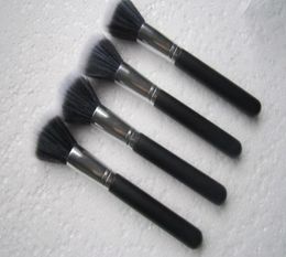 Goede kwaliteit 187 make-upborstels die professionele cosmetica gezichtspoeder Foundation Brush8136250 verkopen