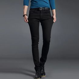 Bonne qualité noir gris bleu jean moulant hommes printemps été coupe ajustée Denim coton Stretch pantalon Cowboy pantalon 240321
