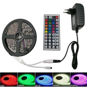 Tiras de luz LED que cambian de color RGB 5M 5050 SMD 300Led IP65 impermeable + Mini controlador de 44 teclas + Fuente de alimentación de 12V 5A con caja Regalos de Navidad