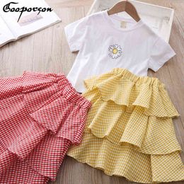 Gooporson Zomer Kinderkleding Bloem Korte Mouw Shirtcake Rok Kleine Meisjes Kleding Set Koreaanse Mode Kinderen Outfits G220310