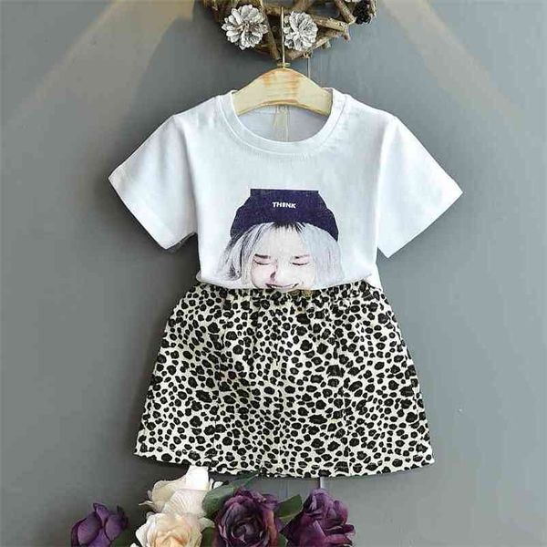 Gooporson Summer Little Girls Trajes Conjunto Camisa de dibujos animados Falda con estampado de leopardo Moda coreana Ropa para niños Ropa linda para niños 210715