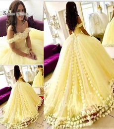 Magnifique robe de bal 2019 nouvelle arrivée douce 16 robe de soirée jaune robes de Quinceanera hors épaule 3DFloral appliques pas cher bal Dr3336460