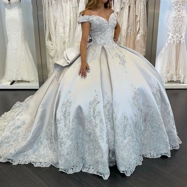 Robe De Bal Magnifique Robe De Quinceanera 2022 Satin Perles Appliques Jupe Longue Blanche Sans Manches Doux 15 16 Anniversaire Balayage Train Jupes De Fête