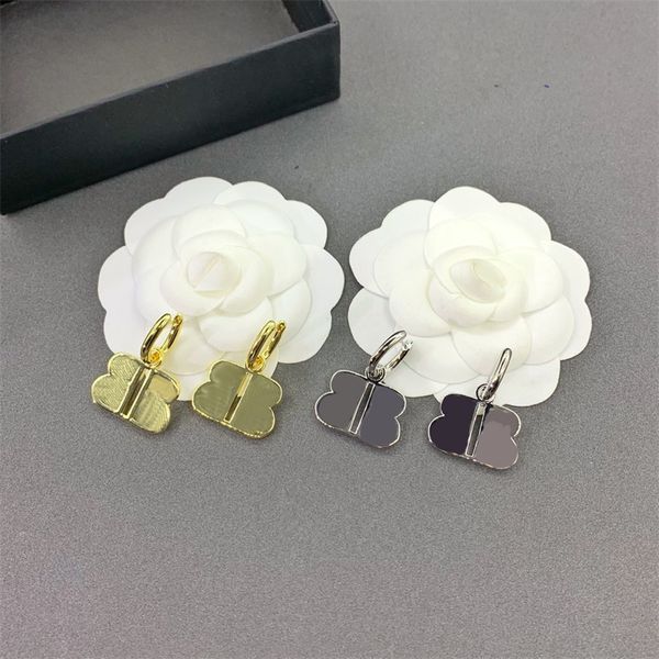 Magnifiques boucles d'oreilles de créateur BB nouvelles boucles d'oreilles en diamant de qualité fin de charnière pour femmes se sentant desinger bijoux de mariage boucle d'oreille étincelle zh172 E4