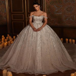 Prachtige Kralen Trouwjurken Bruidsjurken Kralen Kristallen Baljurk Arabisch Dubai Uit De Schouder Vestido de Noiva Plus Size268N