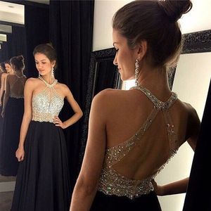 Superbes robes de bal en mousseline de soie noire A-ligne Halter Major perlées robes de soirée plissées longue robe formelle pour les tenues de fête