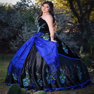 Magnifique Robe De Quinceanera Mexicaine Noire 2024 Photographie Élégante Fleur Bleue Brodée Douce 16 Robes De Fête D'anniversaire Ceinture Robes De Xv 15 Anos Robe De Mariee