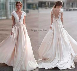 Superbes robes de mariée bohème