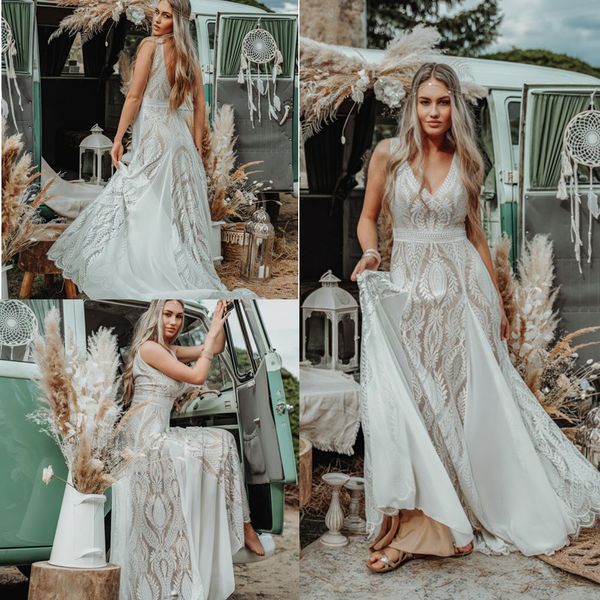 Magnifique robes de mariée boho robe nuptiale sans manches en mousseline de foule V plus taille plus taille