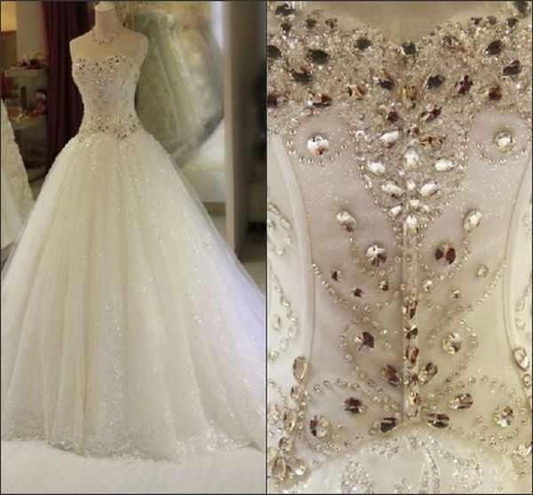 Magnifique robe de mariée en perles de cristal, robe de mariée, traine chapelle, sans bretelles, dos ouvert, jupe en tulle scintillante, robes de mariée