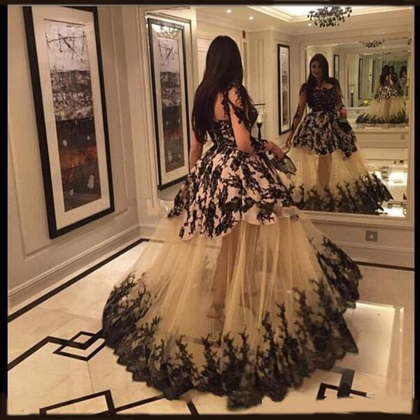 Superbes robes de soirée formelles de Dubaï décolleté transparent appliques manches longues robes de soirée de style arabe charmante une ligne voir à travers la robe de bal