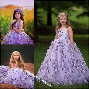 Prachtige pluizige bloem meisje jurken met 3D floral applique v-hals veter-up backless meisjes verjaardag jurk mooie meisjes pageant jurken FG1282