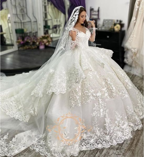 Magnifique robe de mariée en dentelle robe de mariée princesse avec manches longues col en V couches à volants chapelle train robe de mariée robes de novia2748922