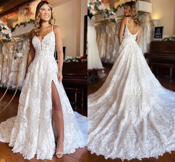 Preciosos vestidos de novia de sirena de encaje, vestidos de novia largos sexis con tirantes finos divididos, vestidos de novia con espalda abierta BC15295