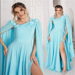 Superbe robe de soirée cape bleu clair 2023 robes de bal de plumes haute fente sexy Boho robes de soirée formelles femmes élégantes réception deuxième occasion robe de fiançailles
