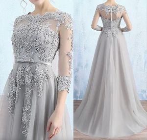 Magnifique robe mère de la mariée gris clair, Illusion transparente avec appliques, perles majeures, fermeture éclair au dos, robe mère de la mariée