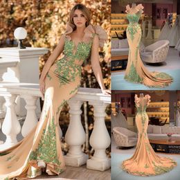 Gorgeous Mermaid Prom Dresses Sheer Bateau Escote Vestidos de noche Con cuentas Apliques Sweep Train Ocasión especial Ropa formal