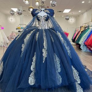 Prachtige Marineblauwe Quinceanera Jurken Goud Applique Met Cape Baljurk Prinses Verjaardagsfeestje Sweet 16 vestidos de 15 Gothic