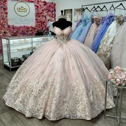 Magnifique robe de bal rose Quinceanera robes pailletées sur l'épaule or appliqué perles de dentelle robes de bal balayage train Tulle doux 15