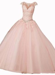 Hermosos vestidos de quinceanera rubor rosa bateau cuello manga manga apliques lentejuelas de encaje vestido de pelota con cuentas dulces 16 vestidos4732954