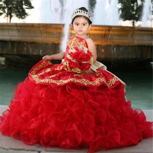 Prachtige rode meisjes optochtjurken Ruches Appliqued Flower Girl -jurk voor bruiloften kinderen prinses verjaardag baljurken 270Z