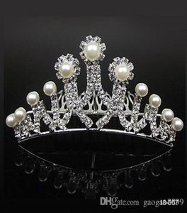 Hermosas techas de boda de cristal de dhinestone Party Crowns de bodas de fiesta Princesa Tiaras Bridal Accesorios para el cabello F2852118