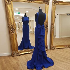 Prachtige Royal Blue Mermaid Prom Jurken Juweel Hals Mouwloze Ruches Satijn Backless Long Formele Avondjurken met Bow Sweep Trein