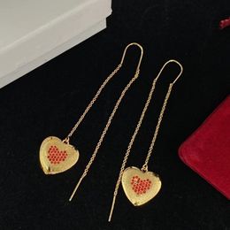 Magnifique petit groupe boucles d'oreilles pour femmes boucles d'oreilles de créateur de bijoux pendentif pour femmes Style élégant bijoux de mariage pour femmes boîte-cadeau