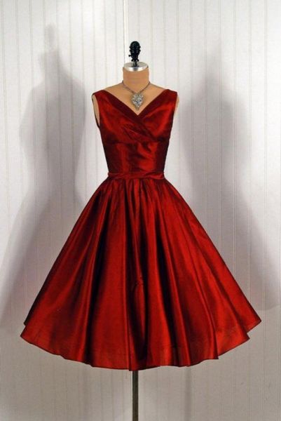 Magnifiques robes de soirée vintage en V couche à cou de coude une ligne robes de bal royal rouge longueur de thé
