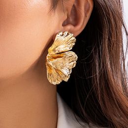 Goth géométrique métal pétale fleur boucles d'oreilles pour femmes déclaration de mode à la mode couleur or Piercing boucles d'oreilles Y2K accessoires 240229