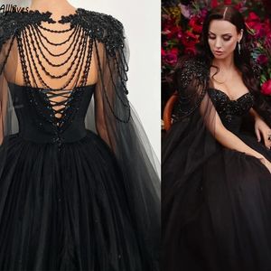 Gothic Zwarte Avondjurken A-lijn Tule Kralen Kwastjes Met Lange Cape Vintage Galajurken Lieverd Sexy Grote Maten Vestidos De Novia Tweede Receptiejurk CL2908