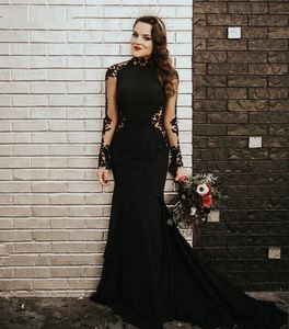 Robes de mariée de sirène noire gothique sexy les manches longues sans dos backs satin robe nuptiale appliques en dentelle robe de mariée vintage